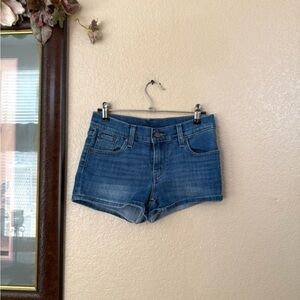 Levi’s Shorts Size 25